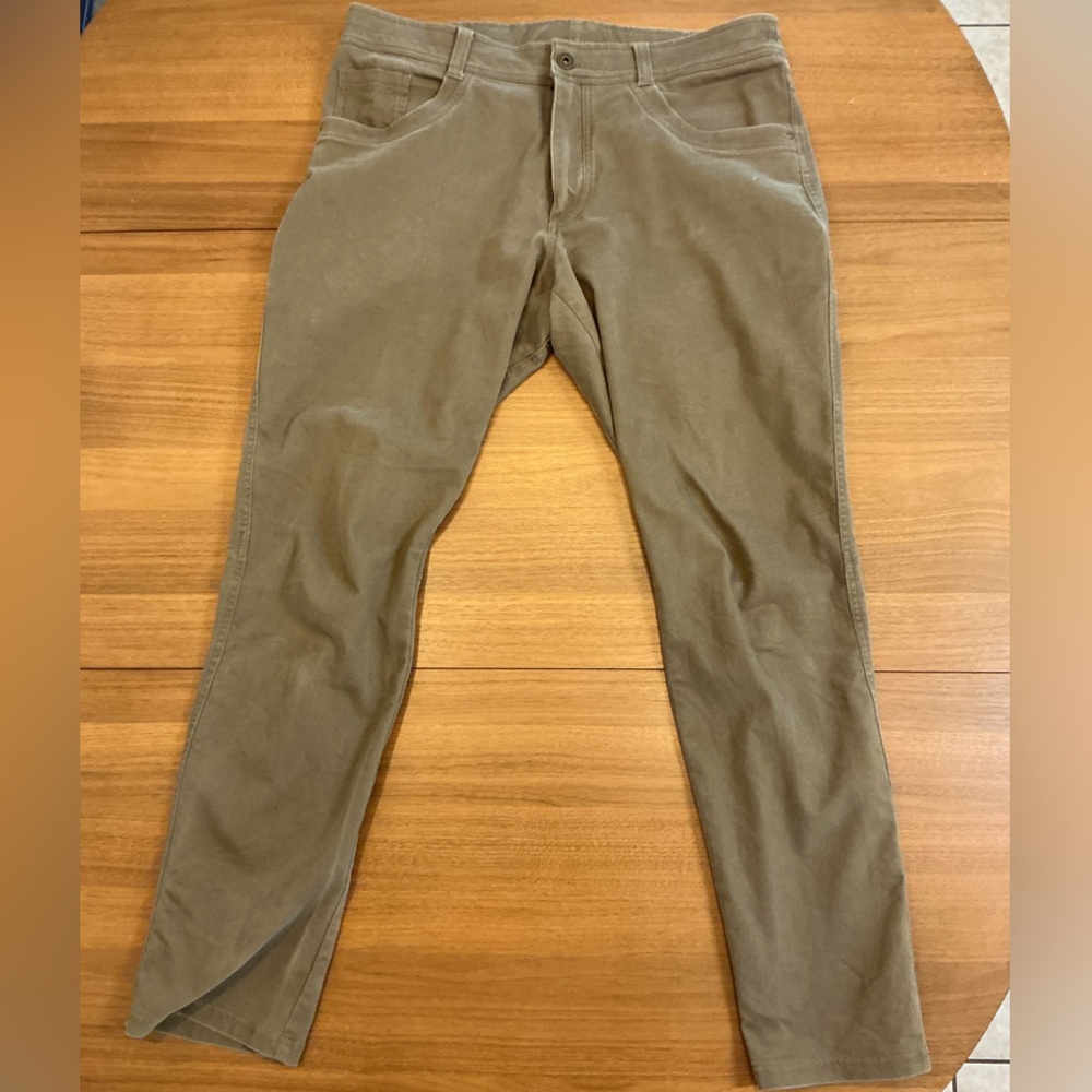 Kuhl Tan Hiking Chinos Modern Tapered Fit